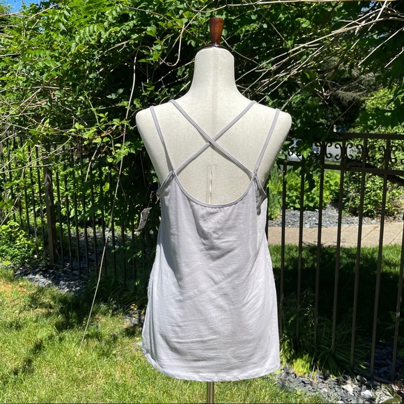 Aero Crochet Aztec Pattern Double Spaghetti Strap Criss-cross Open Back Camisole - Picture 7 of 16